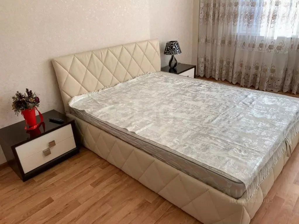 2-к кв. Красноярский край, Красноярск Новосибирская ул., 3 (55.0 м) - Фото 2