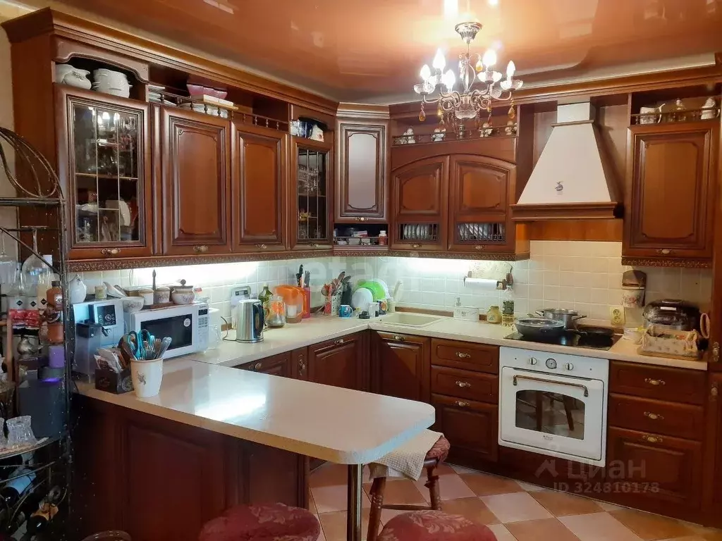 5-к кв. Тюменская область, Тюмень ул. Елизарова, 6 (126.0 м) - Фото 1