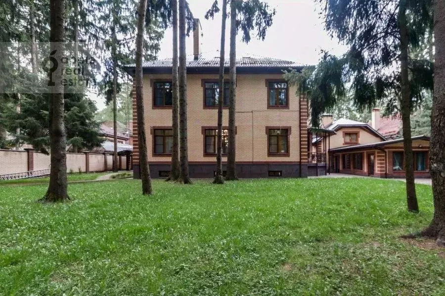 Дом в Московская область, Красногорск городской округ, д. Воронки  ... - Фото 1