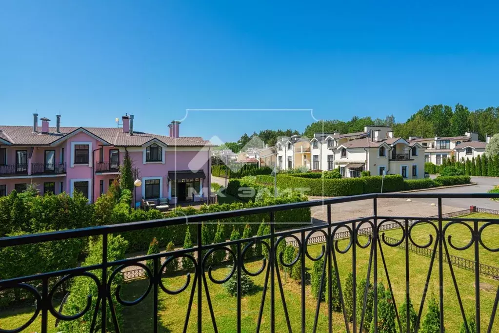 Таунхаус в Санкт-Петербург пос. Солнечное, ул. Средняя, 8к2 (155 м) - Фото 1