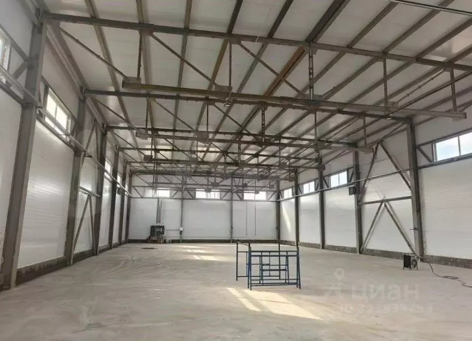 Склад в Ленинградская область, Гатчинский муниципальный округ, д. ... - Фото 1