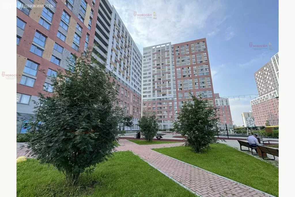 Квартира-студия: Екатеринбург, улица Рябинина, 49А (27 м) - Фото 2
