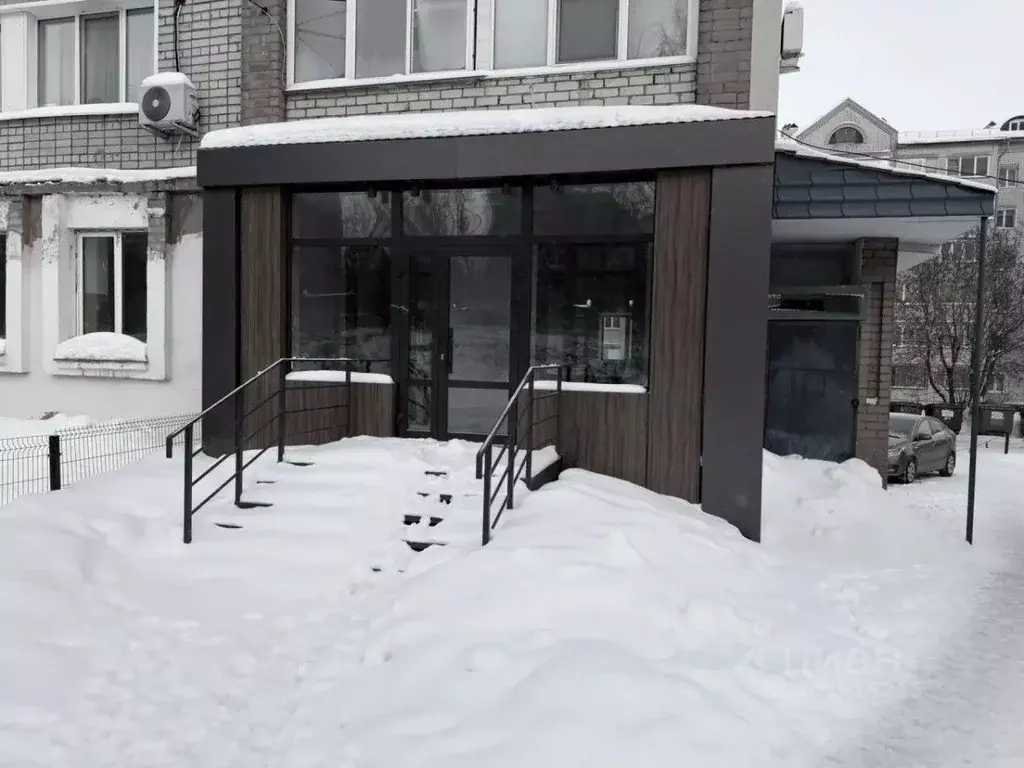 Торговая площадь в Кировская область, Киров ул. Кольцова, 13 (60 м) - Фото 2