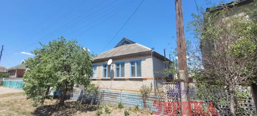 Дом в Краснодарский край, Крымск ул. Лаара, 74 (55 м) - Фото 1