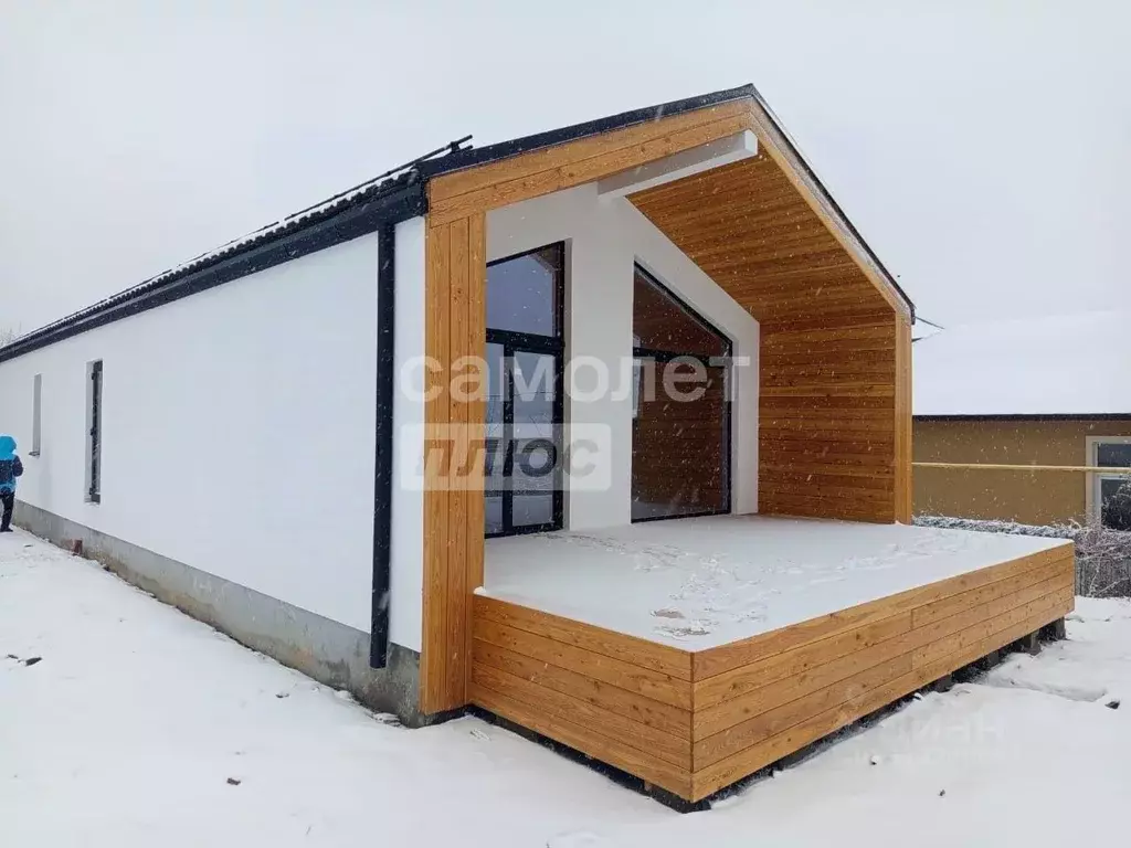 Дом в Саратовская область, Саратов проезд 9-й Зерновой (120 м) - Фото 0