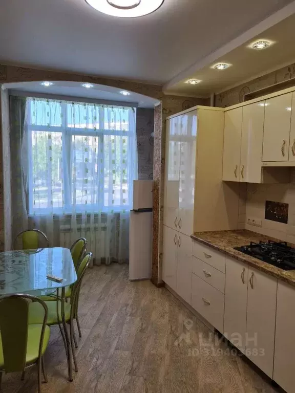 1-к кв. Севастополь просп. Октябрьской Революции, 48 (41.0 м) - Фото 1