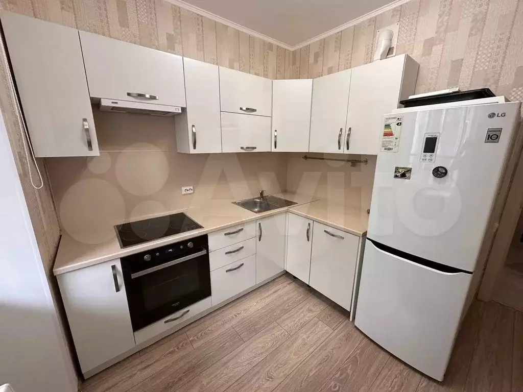 1-к. квартира, 37 м, 7/18 эт. - Фото 1