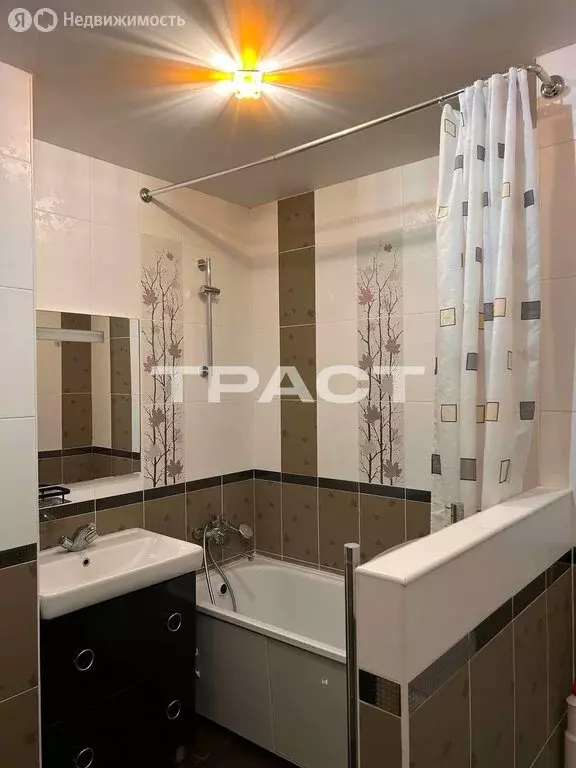 3-комнатная квартира: Воронеж, улица Артамонова, 22А (69 м) - Фото 2