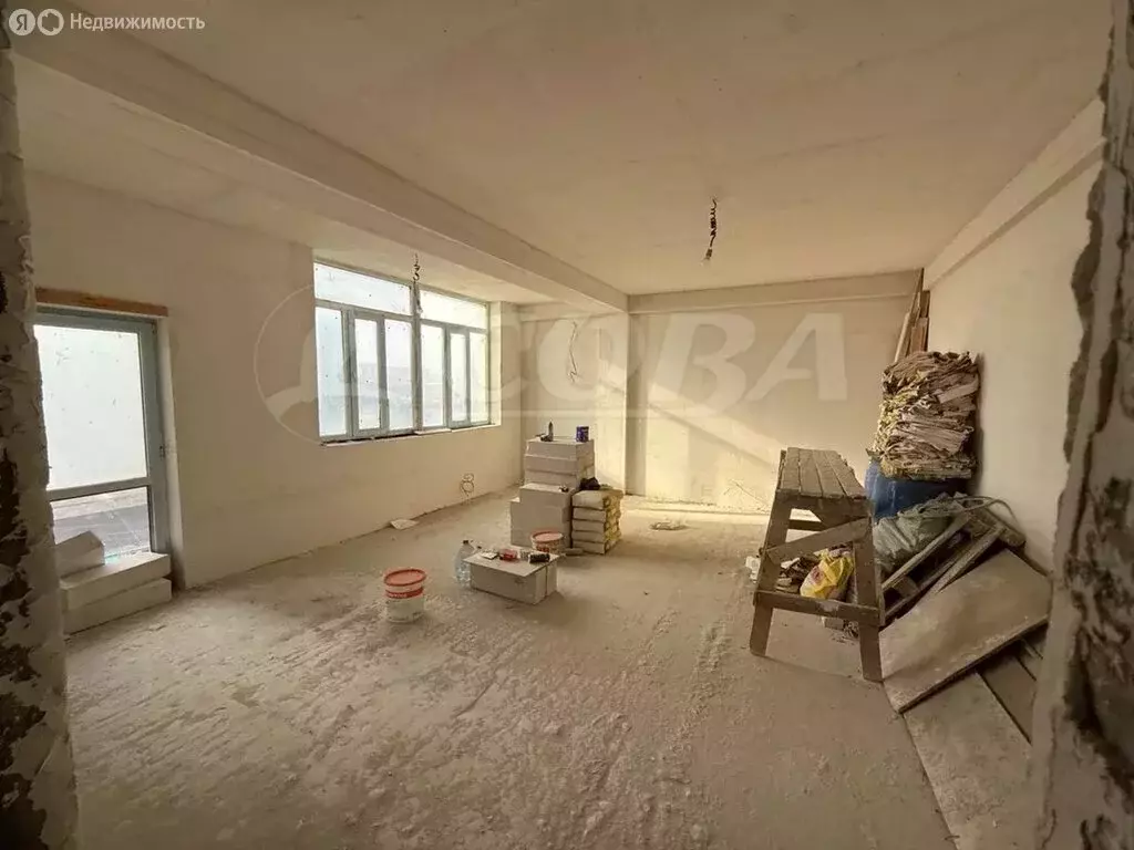 2-комнатная квартира: Махачкала, улица Лаптиева, 3 (83 м) - Фото 2