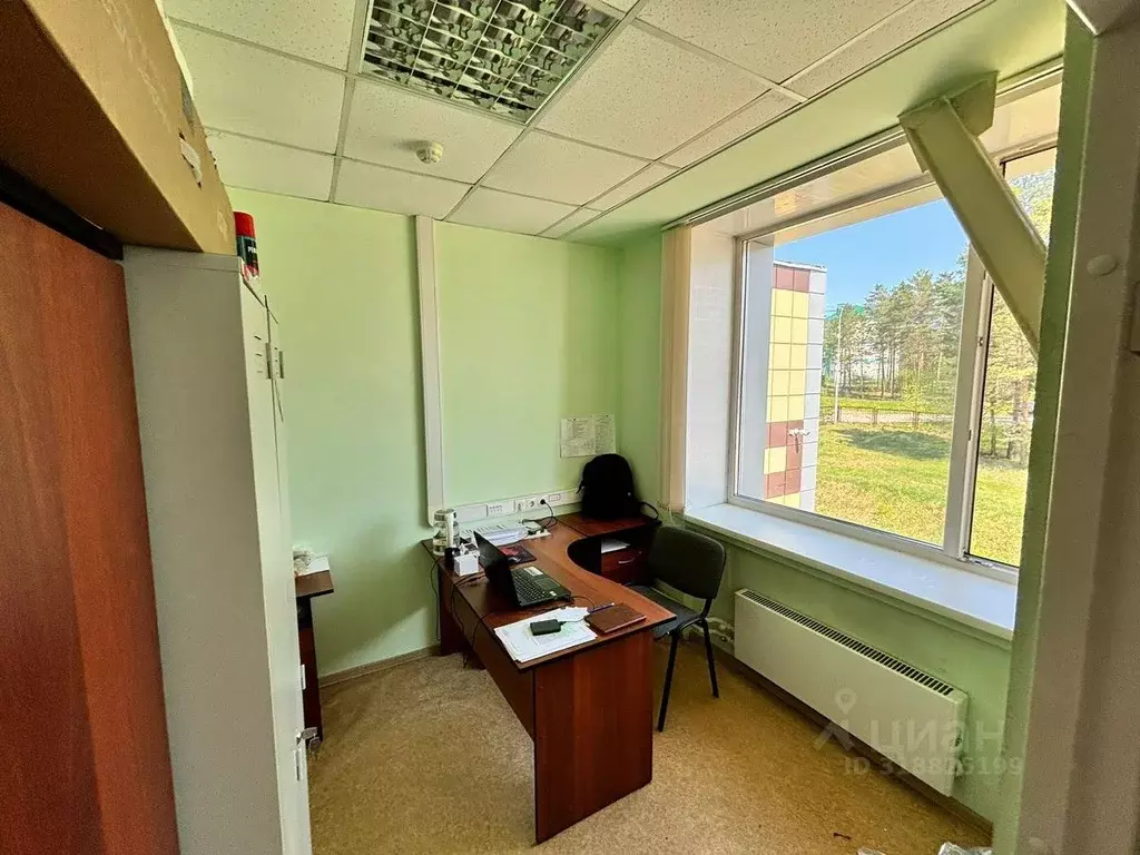 Помещение свободного назначения в Саха (Якутия), Нерюнгри ул. ... - Фото 0