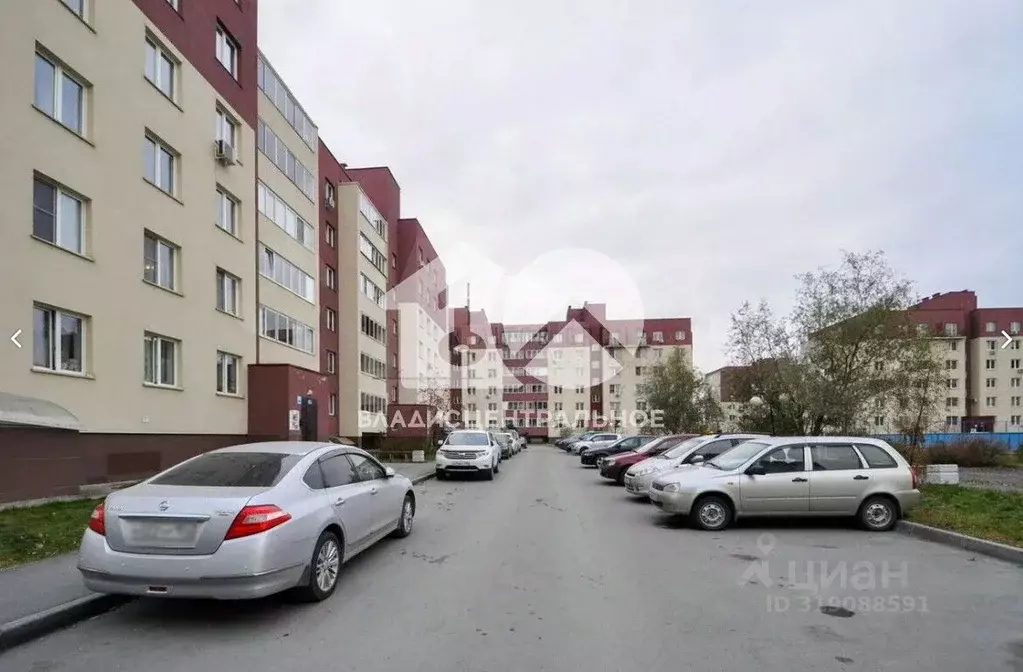 3-к кв. Новосибирская область, Новосибирск ул. Надежды, 6 (71.0 м) - Фото 1