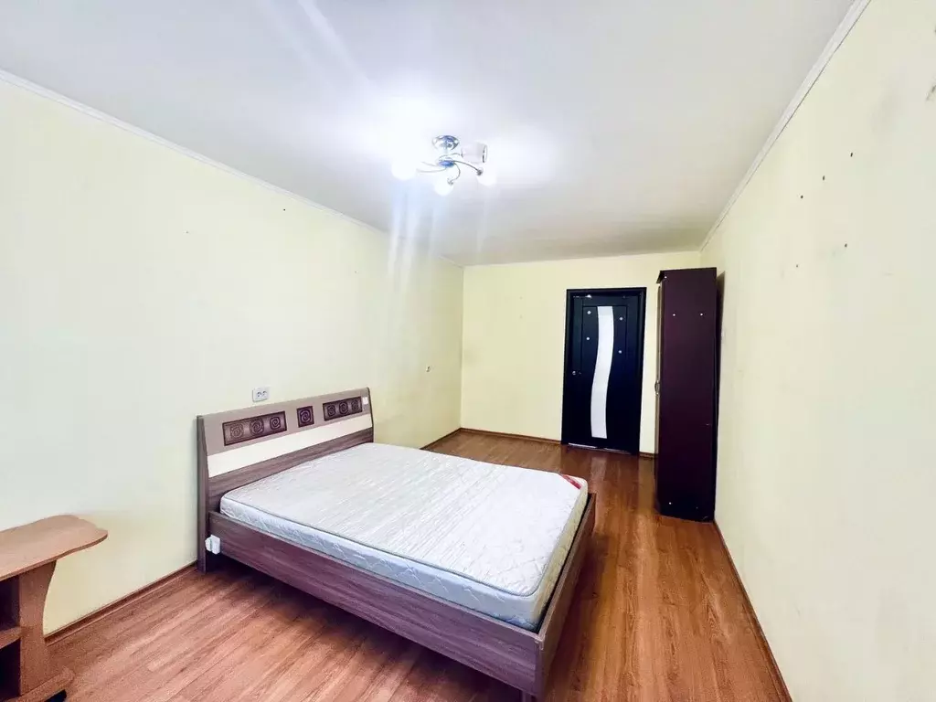 2-к кв. Красноярский край, Красноярск Северо-Западный мкр, ул. ... - Фото 1