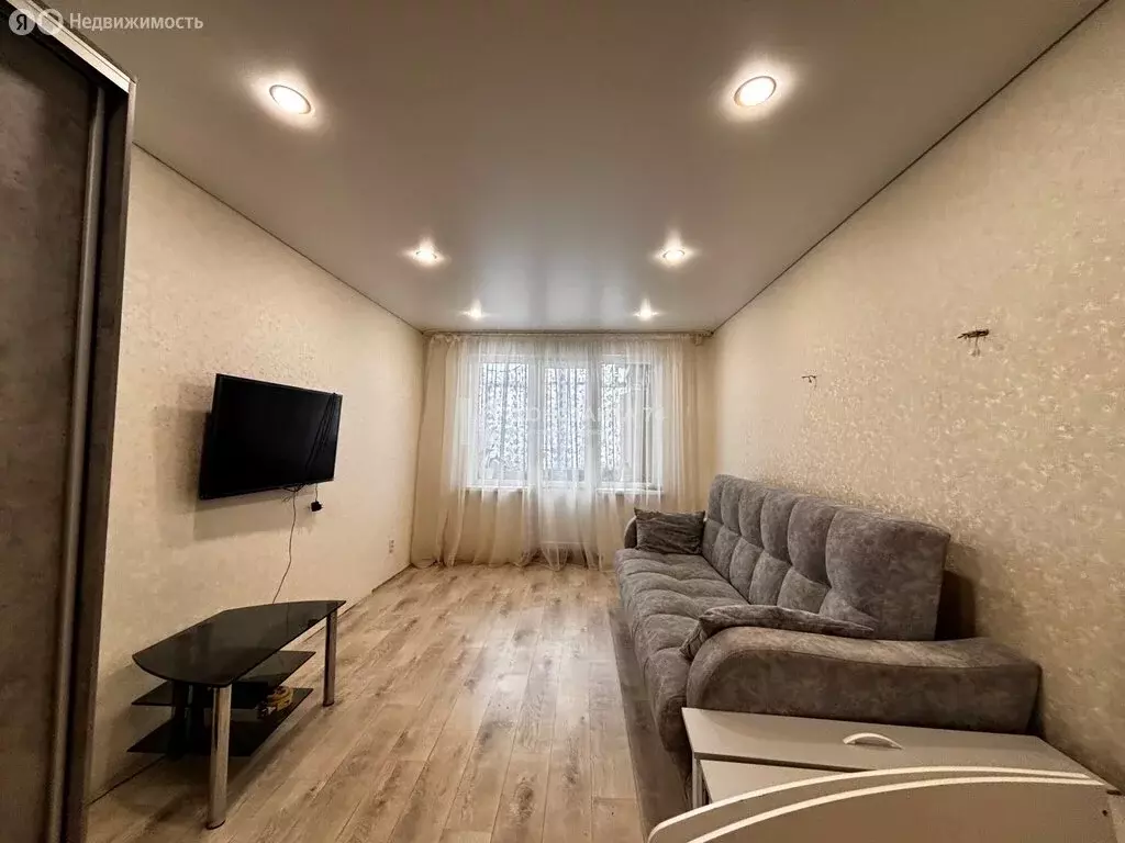 2-комнатная квартира: Миасс, проспект Макеева, 45 (45.5 м) - Фото 1