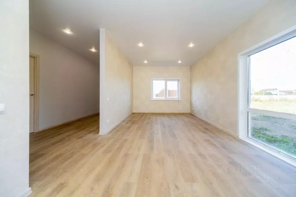 Дом в Пермский край, Пермский муниципальный округ, д. Ермаши ул. ... - Фото 0