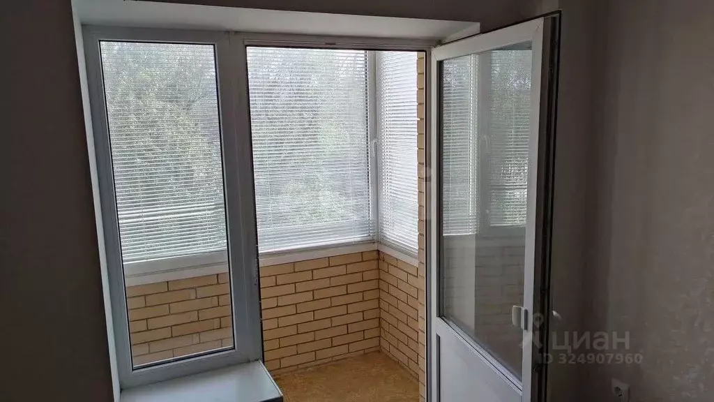 2-к кв. Ростовская область, Батайск Октябрьская ул., 149В (53.3 м) - Фото 2