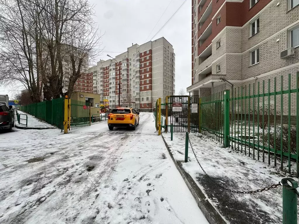 3-к кв. Свердловская область, Екатеринбург ул. Шефская, 101 (76.0 м) - Фото 2