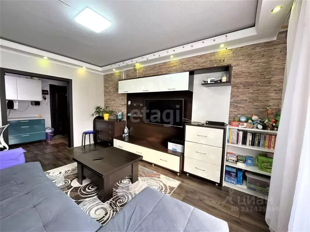 1-к кв. Ханты-Мансийский АО, Ханты-Мансийск ул. Рознина, 46 (42.8 м) - Фото 0