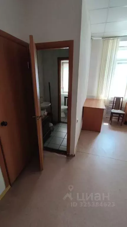 Помещение свободного назначения в Новосибирская область, Тогучин ул. ... - Фото 1