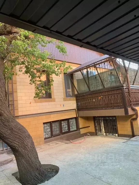 Дом в Дагестан, Махачкала ул. Магомета Гаджиева, 170Б (130 м) - Фото 0