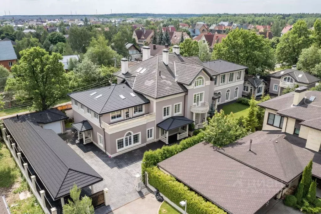 Коттедж в Москва Крекшино кп, ул. Клубничная, 282 (920 м) - Фото 1