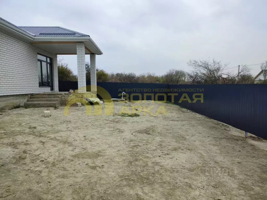 Дом в Краснодарский край, Темрюк Труженик СОТ, ул. Весенняя (90 м) - Фото 1