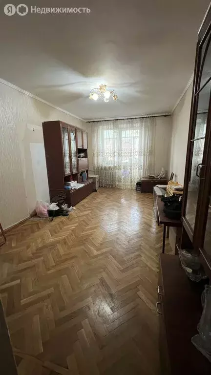 2-комнатная квартира: Шахты, проспект Победа Революции, 107 (60 м) - Фото 0