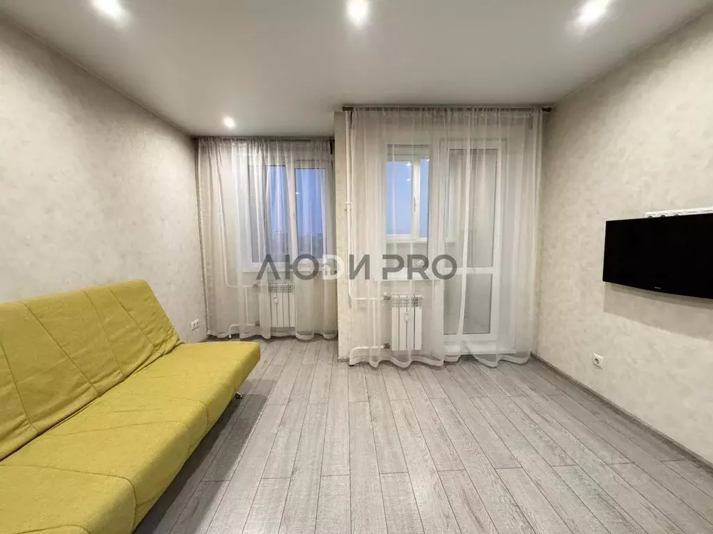 Студия Алтайский край, Барнаул ул. Никитина, 107 (27.0 м) - Фото 1