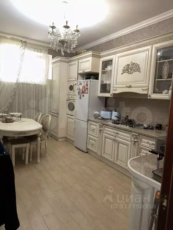 2-к кв. Дагестан, Махачкала М-5 мкр, ул. Славы (75.0 м) - Фото 0