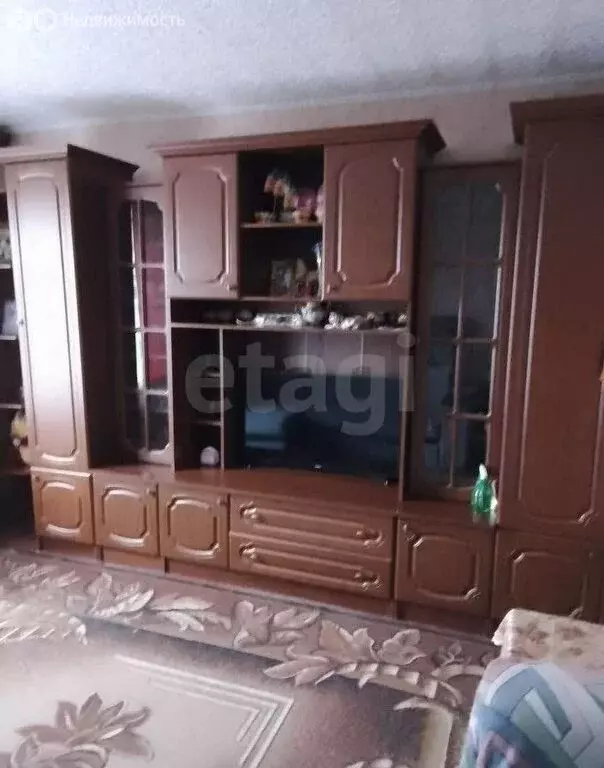 3-комнатная квартира: Клинцы, улица Дзержинского, 44 (56.1 м) - Фото 0