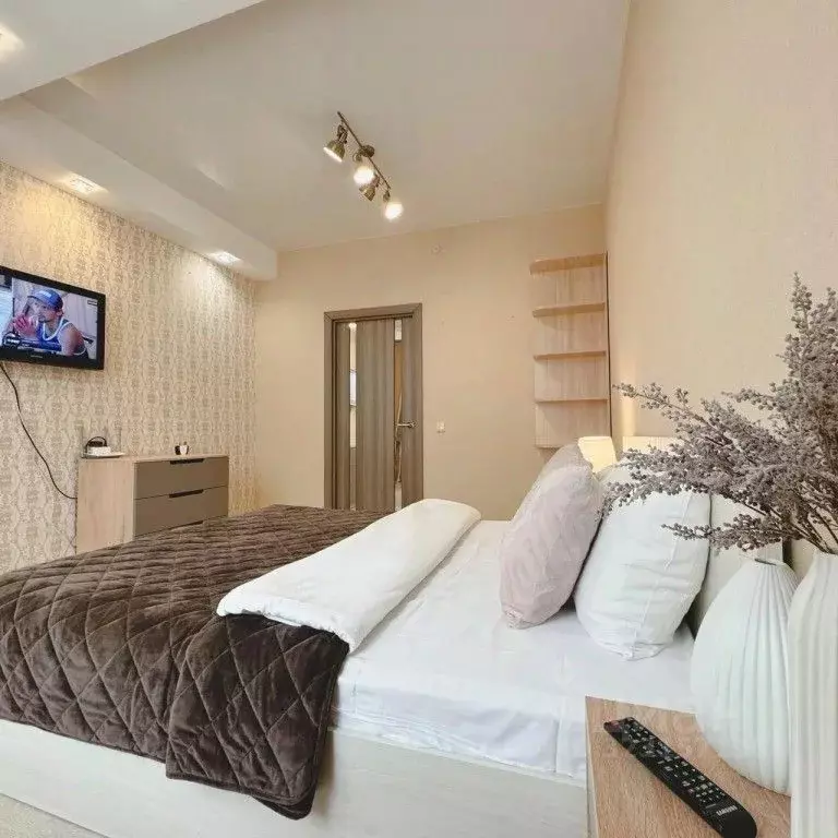 2-к кв. Сахалинская область, Южно-Сахалинск Больничная ул., 2к1 (48.0 ... - Фото 1