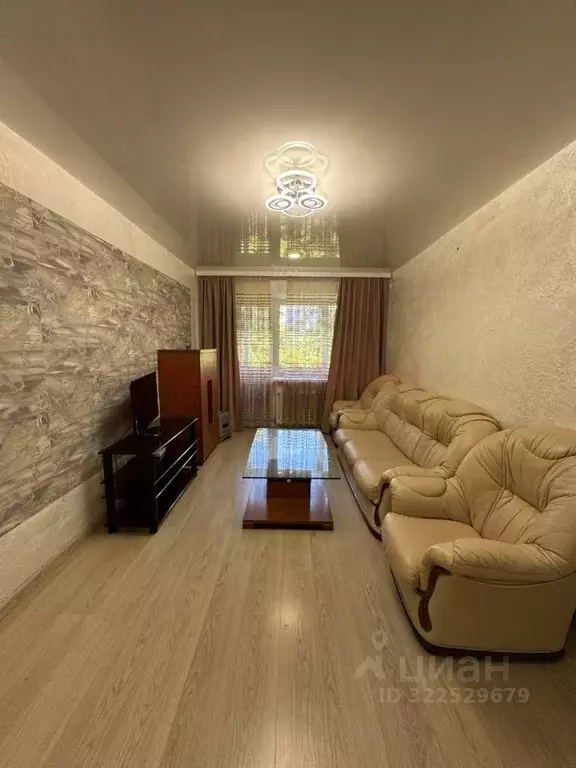 3-к кв. Ростовская область, Новочеркасск Баклановский просп. (56.0 м) - Фото 1