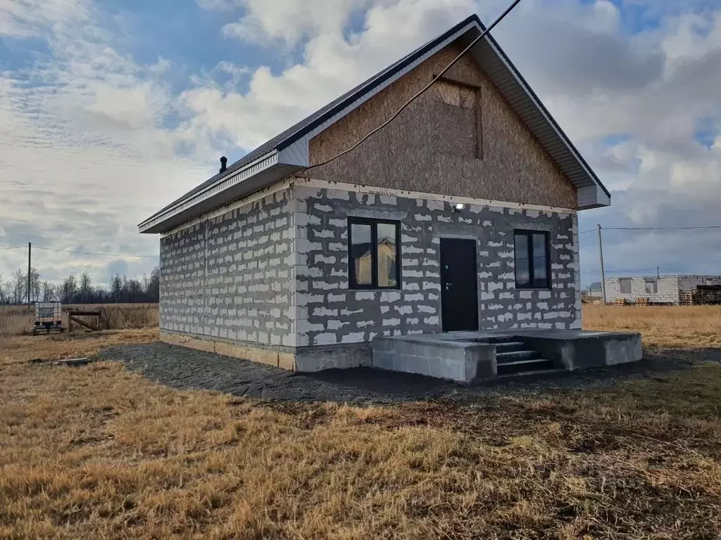Дом в Челябинская область, Красноармейский муниципальный округ, пос. ... - Фото 1