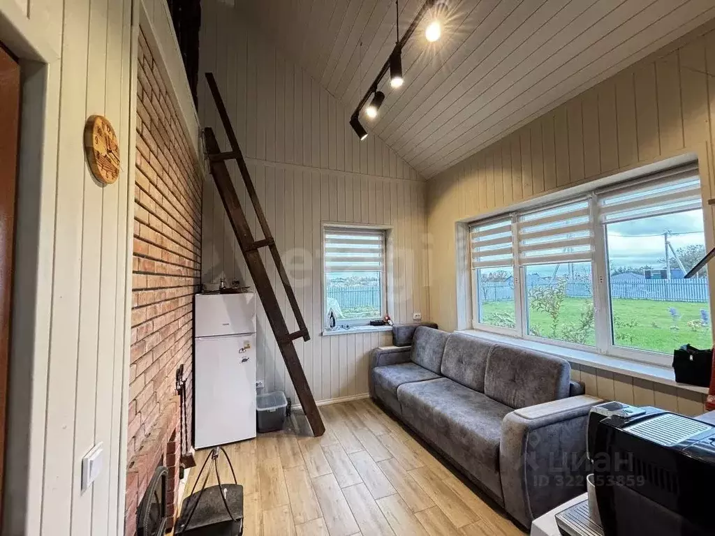 Дом в Калининградская область, Гурьевский муниципальный округ, пос. ... - Фото 2