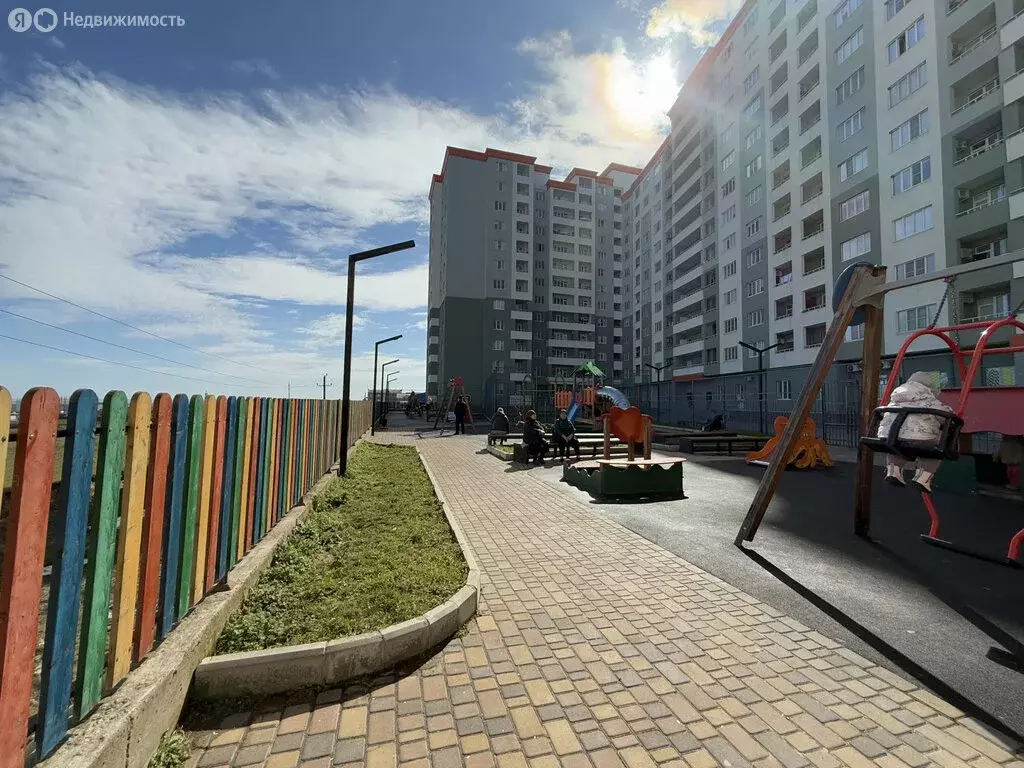2-комнатная квартира: Дербент, улица Сальмана, 102 (79 м) - Фото 1