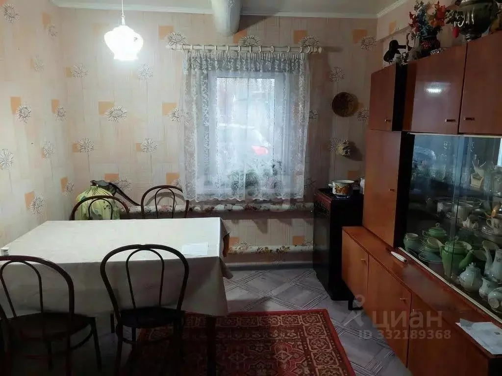 Дом в Омская область, Большеречье рп ул. Пролетарская (58 м) - Фото 1
