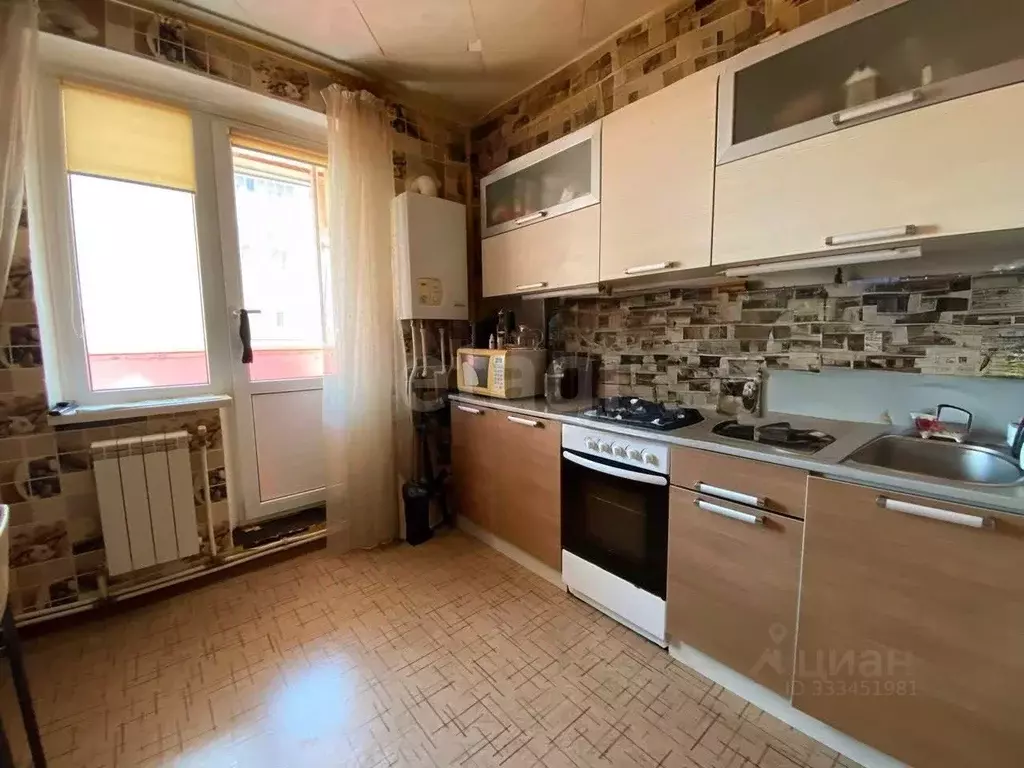 2-к кв. Белгородская область, Белгород ул. Есенина, 48 (52.0 м) - Фото 1