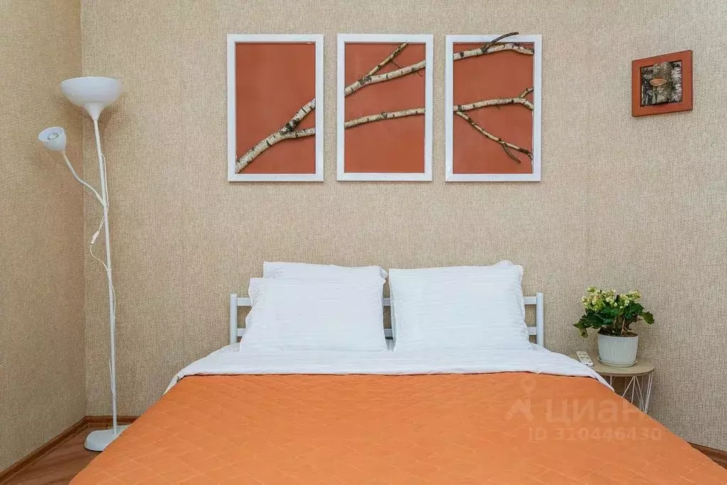 2-к кв. Санкт-Петербург ул. Сикейроса, 11к1 (76.0 м) - Фото 0