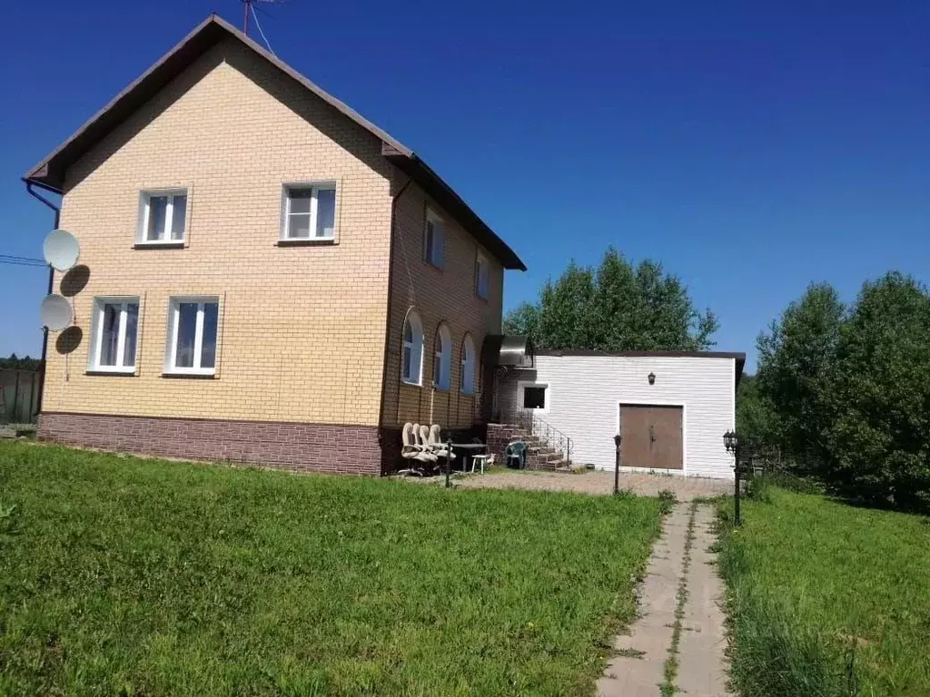 Дом в Московская область, Наро-Фоминский городской округ, д. Собакино ... - Фото 1
