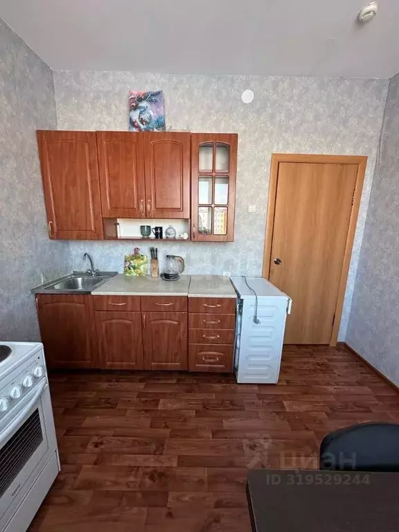 3-к кв. Ямало-Ненецкий АО, Новый Уренгой просп. Мира, 22к3 (68.0 м) - Фото 0