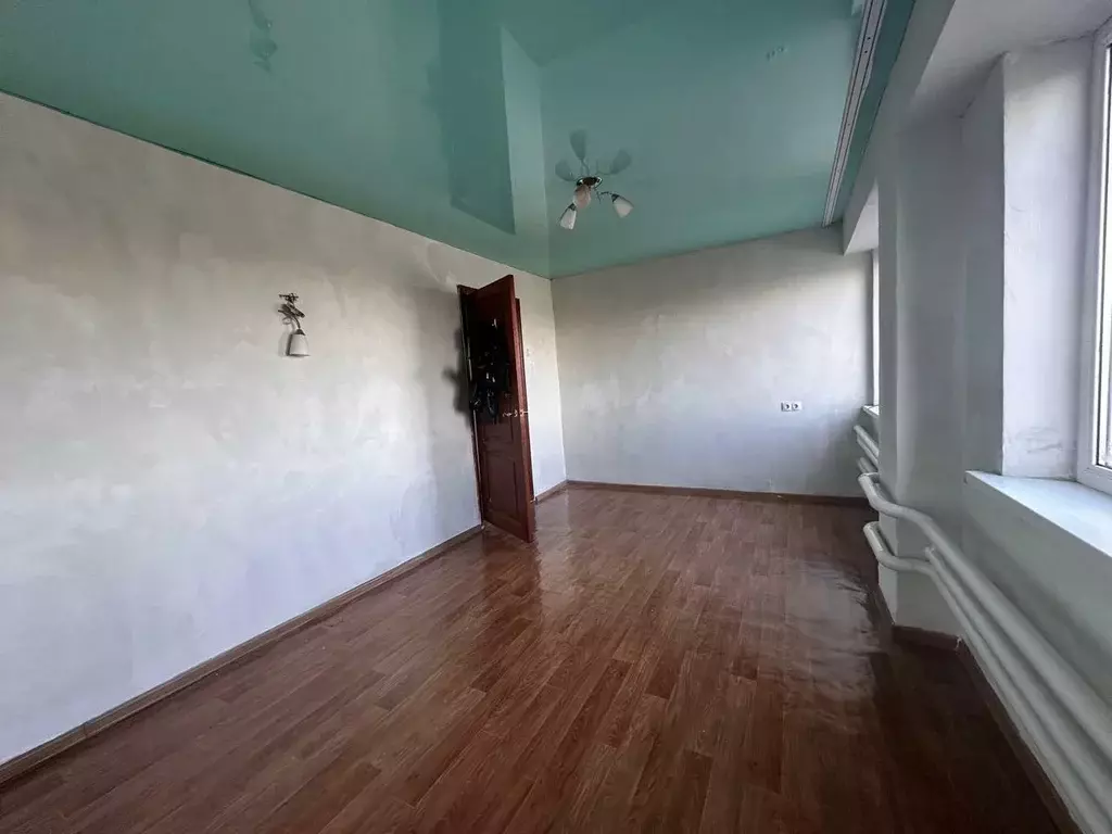 Квартира, 3 комнаты, 49.6 м - Фото 0