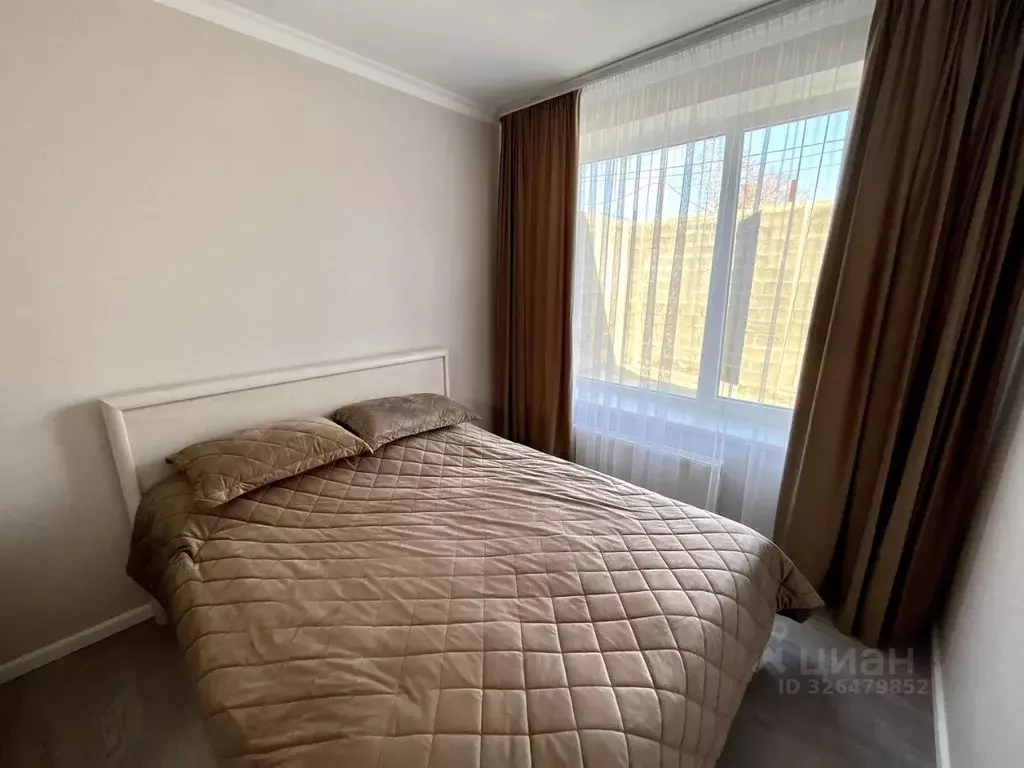 Дом в Краснодарский край, Кропоткин Кавказский район, Коммунистическая ... - Фото 1