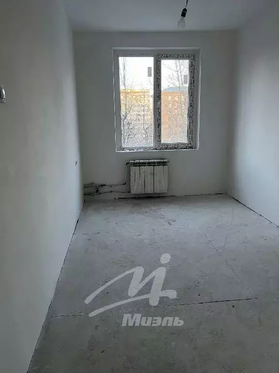 Продается 4-комнатная квартира - Фото 1