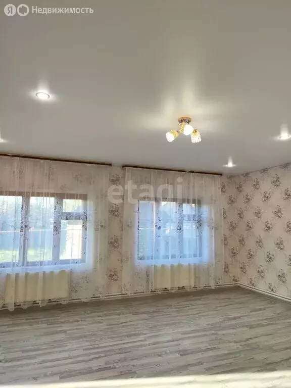 Дом в Унеча, улица Чапаева (230.9 м) - Фото 2