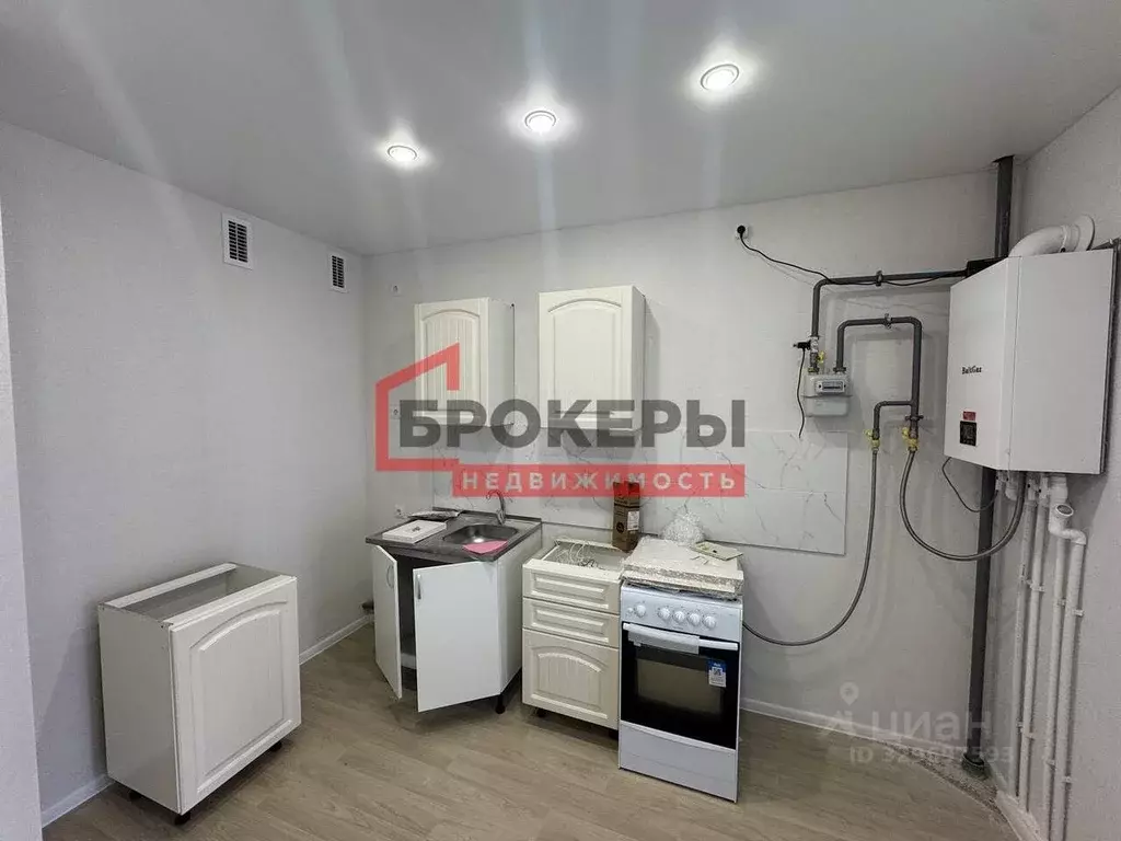 1-к кв. Севастополь ул. Братьев Манганари, 30к2 (40.0 м) - Фото 2