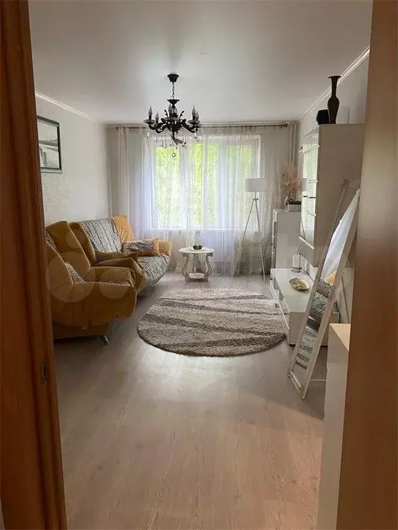 3-к. квартира, 60 м, 2/9 эт. - Фото 1