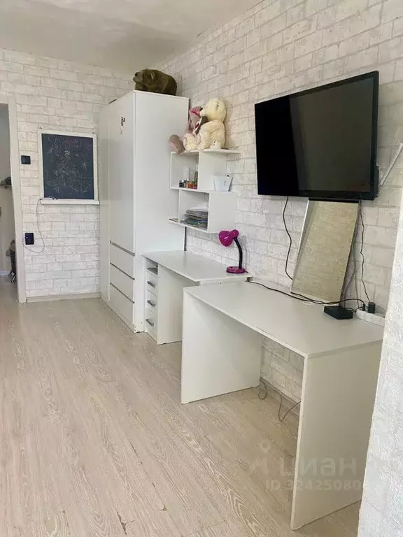 1-к кв. Иркутская область, Братск Энергетик жилрайон, ул. Солнечная, 8 ... - Фото 2