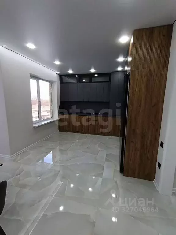 Дом в Ставропольский край, Михайловск Шпаковский район, Адмирал кп, ... - Фото 1