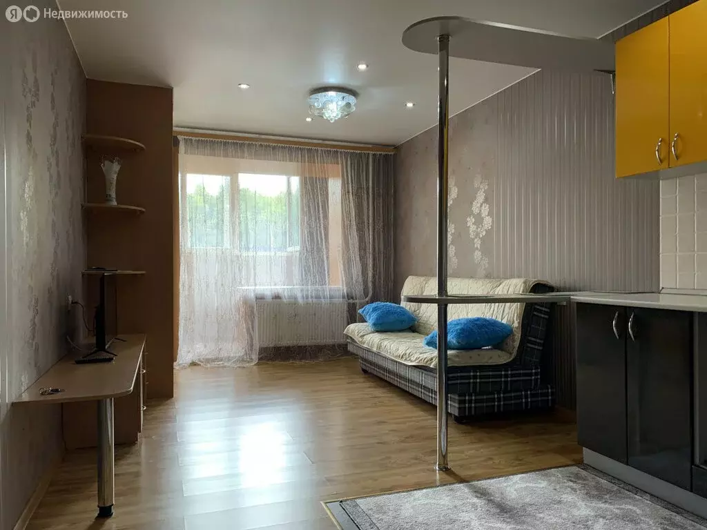 Квартира-студия: Киров, Первомайский район, Заводская улица, 6к1 (25 ... - Фото 1