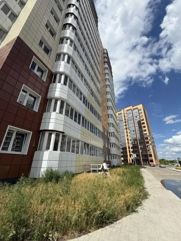 Студия Омская область, Омск ул. Б.Г. Шаронова, 31 (29.0 м) - Фото 2