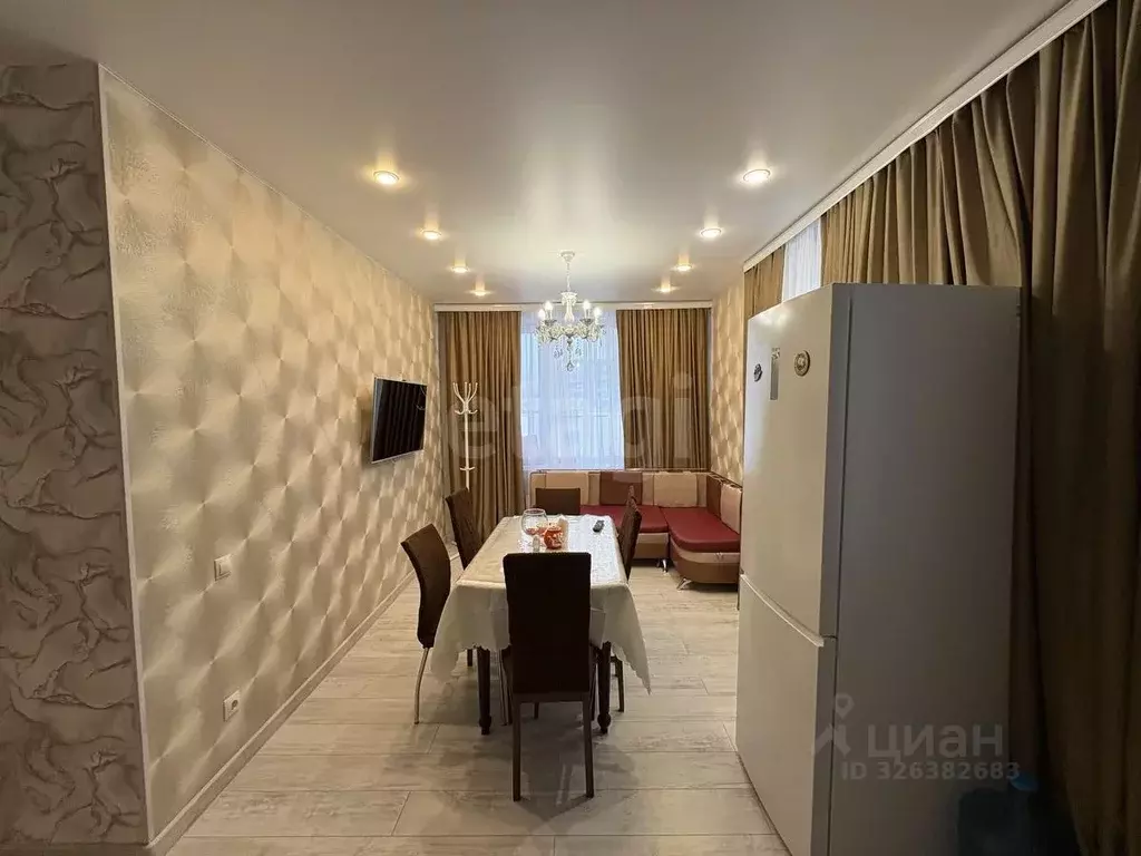 2-к кв. Тюменская область, Тюмень ул. Андрея Кореневского, 11 (50.0 м) - Фото 1